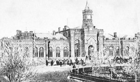Dworzec kolejowy w Chełmie, około 1900 r. Reprodukcja pocztówki. Numer...
